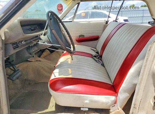 8G56Y100465 1968 FORD GALAXIE Two Tone Widok wnętrza z przodu