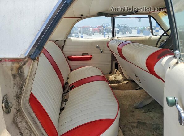 8G56Y100465 1968 FORD GALAXIE Two Tone Widok tylnych siedzeń