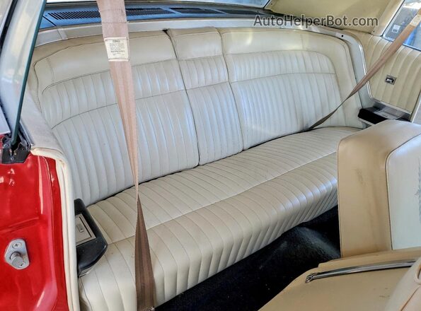 8J84N176129 1968 FORD F Красный Вид задних сидений