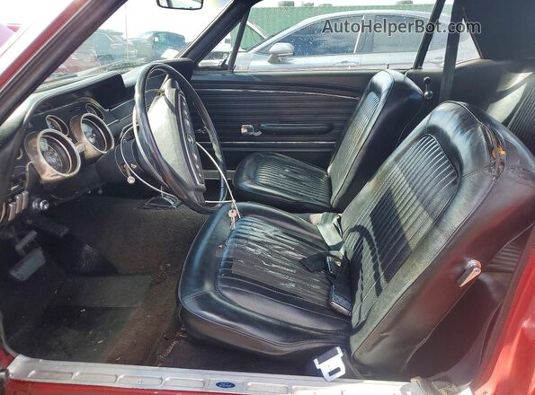 8R01C171986 1968 FORD MUSTANG Red Vista interior delantera