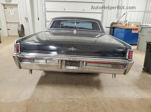 8Y82G810970 1968 LINCOLN CONTINENTA Black Հետևի տեսք