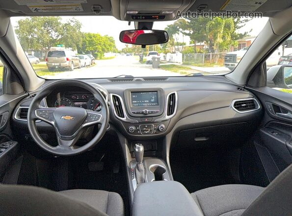 3GNAXJEV5JL383360 2018 CHEVROLET EQUINOX Серебряный Вид задних сидений