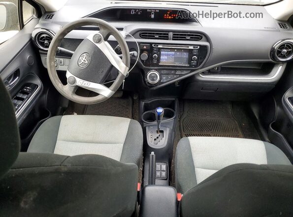 JTDKDTB35G1133069 2016 TOYOTA PRIUS Gray Vista del cuadro de instrumentos