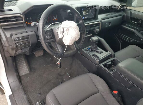 3TYJDAHNXRT017370 2024 TOYOTA TACOMA White 
