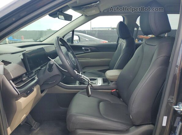 KNDNB5K38T6584654 2026 KIA CARNIVAL Black Widok deski rozdzielczej