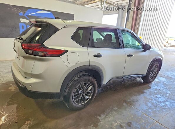 5N1BT3AA6RC712593 2024 NISSAN ROGUE Серебряный 