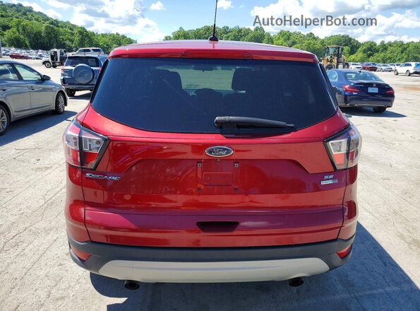 1FMCU9GDXHUE04079 2017 FORD ESCAPE Red Front interior view