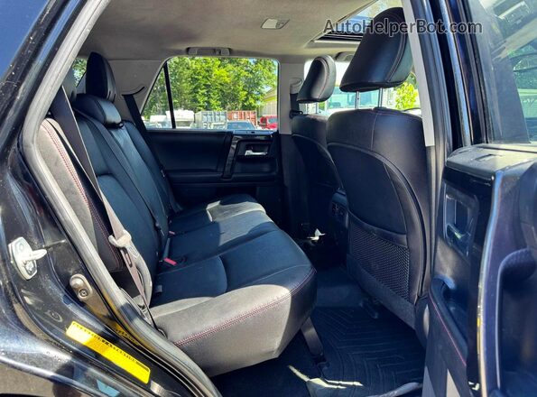 JTEBU5JR1G5373905 2016 TOYOTA 4RUNNER Black Вид щитка приладів