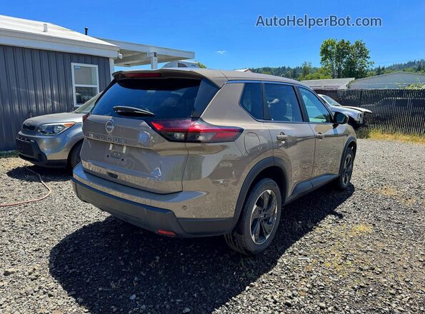 5N1BT3BA8SC776011 2025 NISSAN ROGUE Brown Front view