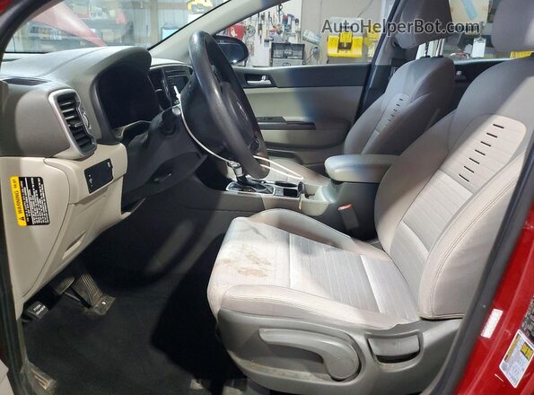 KNDPM3AC8J7319958 2018 KIA SPORTAGE Red Առջևի վահանակի տեսք