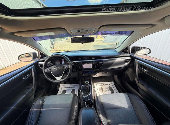 5YFBURHE8GP500618 2016 TOYOTA COROLLA White Հետևի նստատեղերի տեսք
