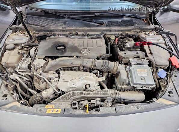 W1K5J4HBXMN216811 2021 MERCEDES-BENZ CLA-CLASS Gray ძრავის განყოფილების ხედი