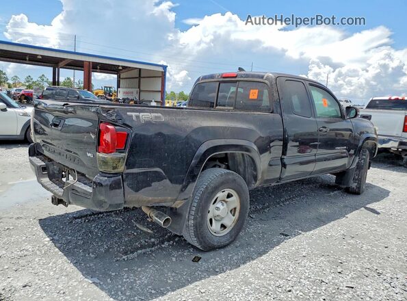 5TFRZ5CN9HX025483 2017 TOYOTA TACOMA Black 