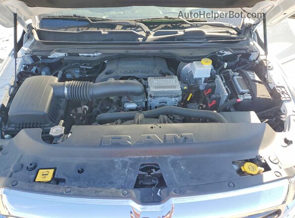 1C6RREHT0NN270422 2022 RAM 1500 White 