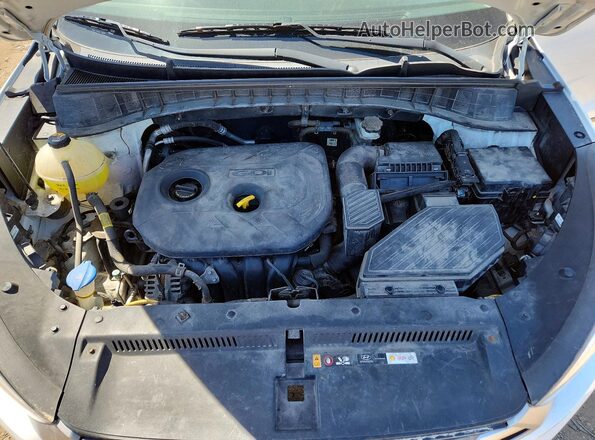 KM8J3CA47JU677356 2018 HYUNDAI TUCSON White 