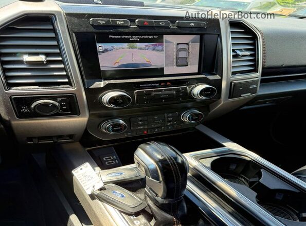 1FTEW1E47KFC38742 2019 FORD F150 White Սարքավորումների վահանակի տեսք