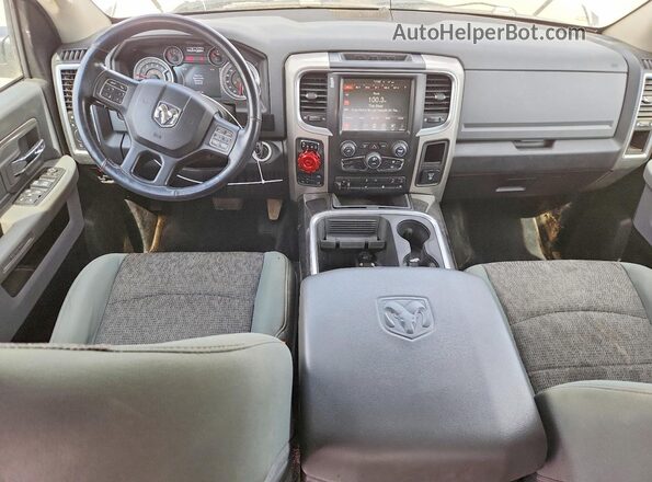 1C6RR7LM7GS333807 2016 RAM 1500 Белый Вид щитка приборов