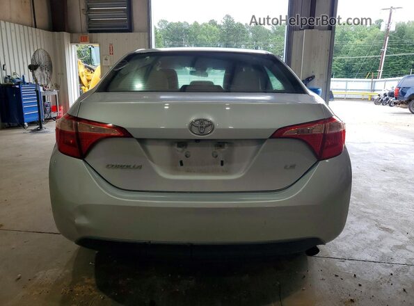 5YFBURHE4HP653806 2017 TOYOTA COROLLA Silver 