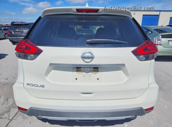 KNMAT2MT0HP539734 2017 NISSAN ROGUE White 