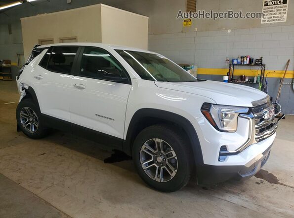 3GKALMEG7TL406992 2026 GMC TERRAIN Белый Вид спереди