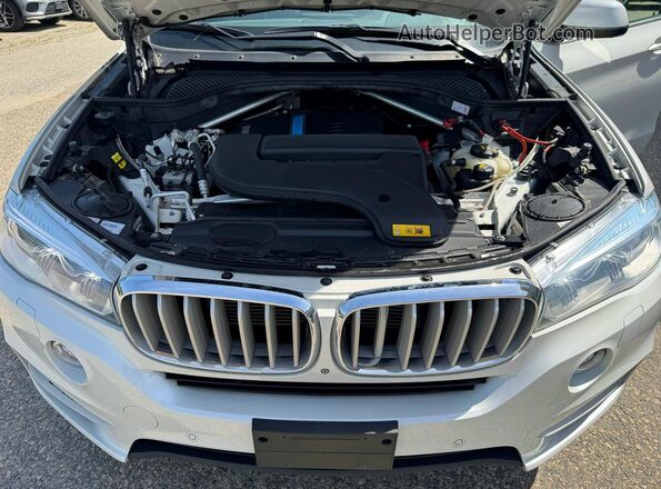 5UXKT0C59G0S78797 2016 BMW X5 White 
