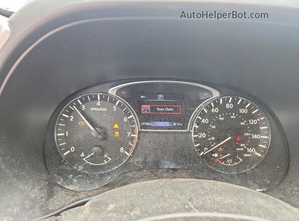 5N1DR2MN4HC628223 2017 NISSAN PATHFINDER Silver 