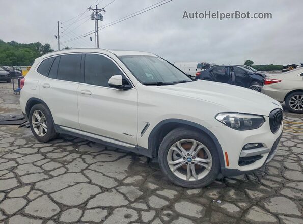 5UXTR9C50JLD62250 2018 BMW X3 White Front view