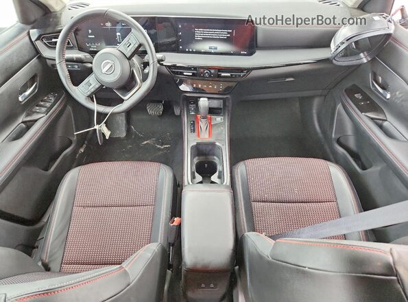 3N8AP6DA6TL379037 2026 NISSAN KICKS Gray Widok zestawu wskaźników