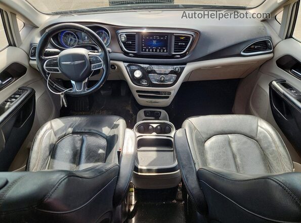 2C4RC1BG1KR731849 2019 CHRYSLER PACIFICA Silver Սարքավորումների վահանակի տեսք