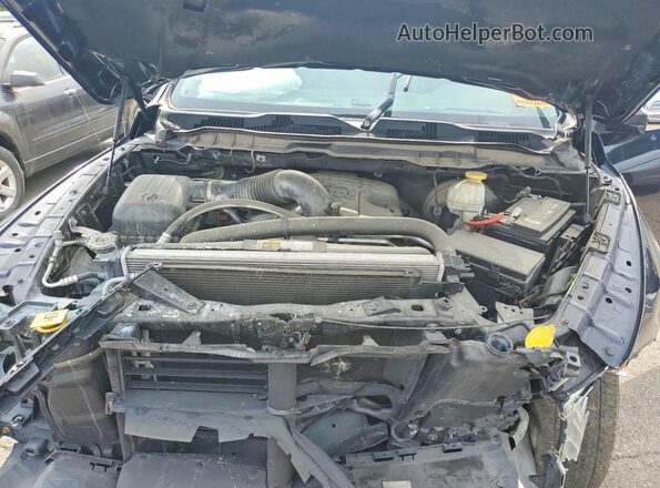 1C6RR7VT9JS205399 2018 RAM 1500 Blue Вид підкапотного простору