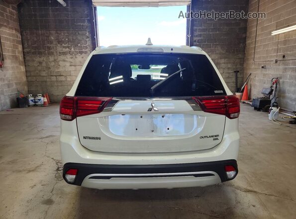 JA4AZ3A35KZ022931 2019 MITSUBISHI OUTLANDER White 