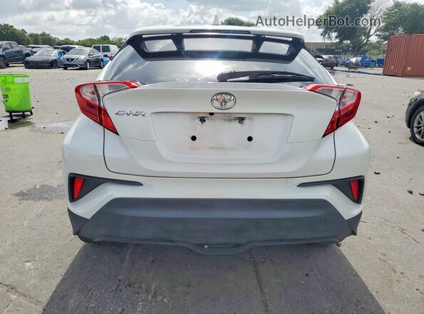 NMTKHMBX4MR124826 2021 TOYOTA C-HR White 