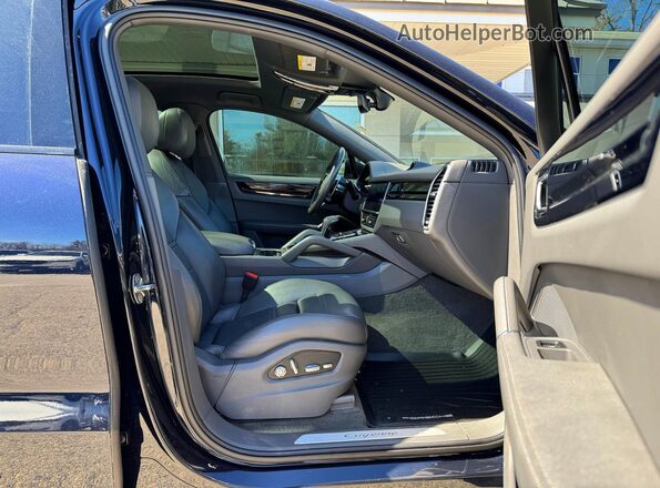 WP1BA2AY2MDA41376 2021 PORSCHE CAYENNE Blue 