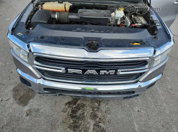 1C6RREBG1MN544754 2021 RAM 1500 Silver Շարժիչի բաժամունքի տեսք