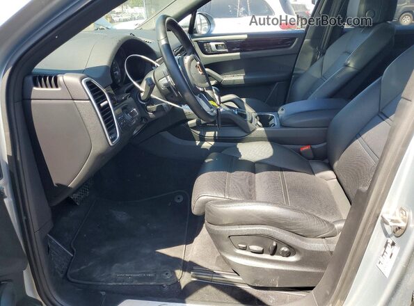 WP1BE2AY8NDA51058 2022 PORSCHE CAYENNE Серебряный 