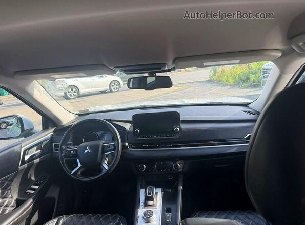 JA4J4VA8XNZ082150 2022 MITSUBISHI OUTLANDER Белый 