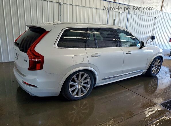 YV4A22PL1H1152463 2017 VOLVO XC90 White Przód prawy