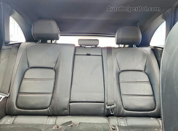 SADCK2BV1HA490048 2017 JAGUAR F-PACE Silver Widok wnętrza z tyłu