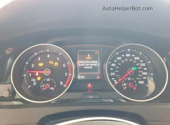 3VW6T7AU5MM002435 2021 VOLKSWAGEN GTI Red უკანა სავარძლების ხედი