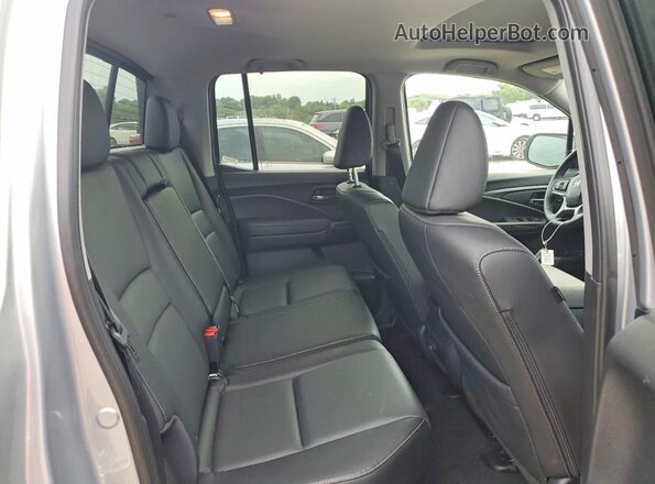 5FPYK3F5XSB040177 2025 HONDA RIDGELINE Silver Widok wnętrza z tyłu