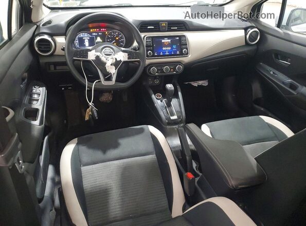 3N1CN8EV8NL839179 2022 NISSAN VERSA Silver Instrument cluster view