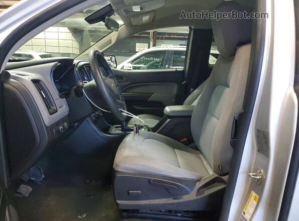 1GCHTBEA1G1194338 2016 CHEVROLET COLORADO Silver Widok deski rozdzielczej