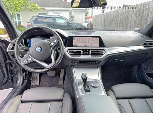 3MW5R7J02L8B39234 2020 BMW 3 SERIES Gray Widok tylnych siedzeń