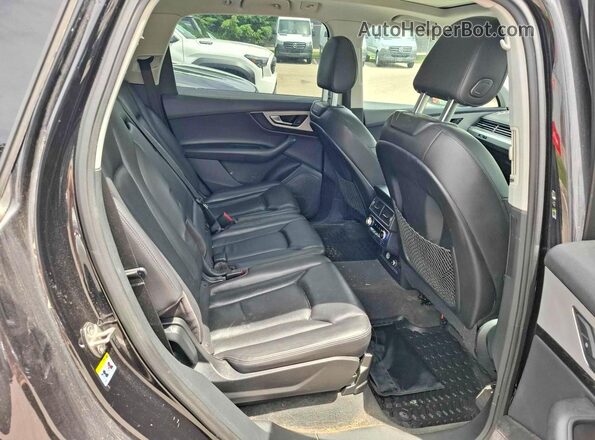 WA1LAAF73KD028482 2019 AUDI Q7 Black 