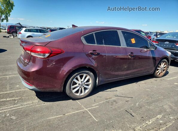 3KPFL4A75HE147003 2017 KIA FORTE Maroon Front right