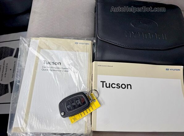 KM8J3CA45JU713741 2018 HYUNDAI TUCSON Black 