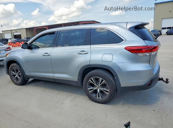 5TDZZRFH2KS369604 2019 TOYOTA HIGHLANDER Silver 