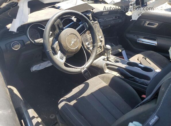 1FA6P8TH1K5187301 2019 FORD MUSTANG White Widok zestawu wskaźników