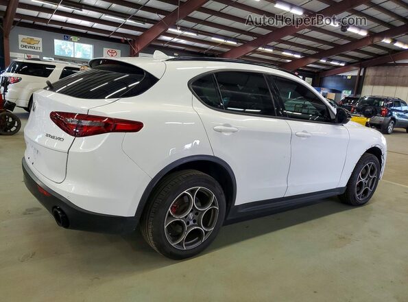 ZASPAJAN1N7D47094 2022 ALFA ROMEO STELVIO White Przód prawy