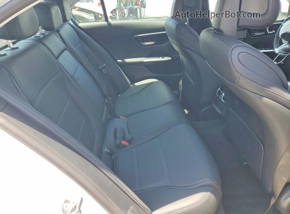 W1KAF4HBXSR258434 2025 MERCEDES-BENZ C White 